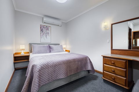 Adelaide Inn - Accommodation Broadbeach 2