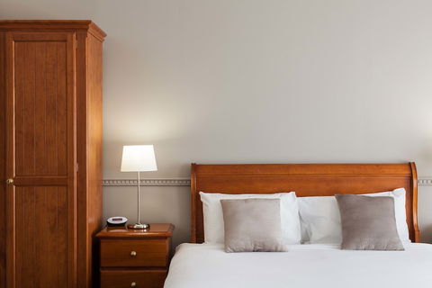 Majestic Tynte Street Apartments - Accommodation Broadbeach 3