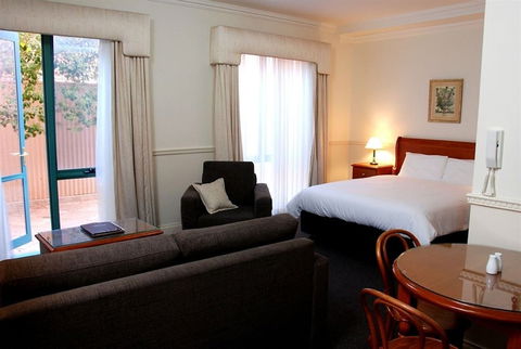 Majestic Tynte Street Apartments - Accommodation Broadbeach 6