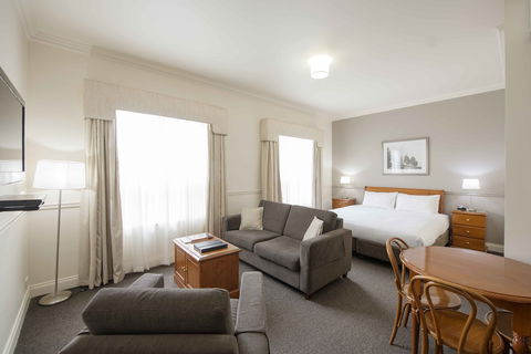 Majestic Tynte Street Apartments - Accommodation Broadbeach 4