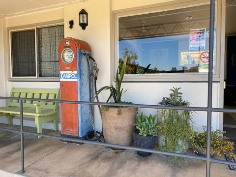 Ben Hall Motor Inn - Accommodation Broadbeach 6