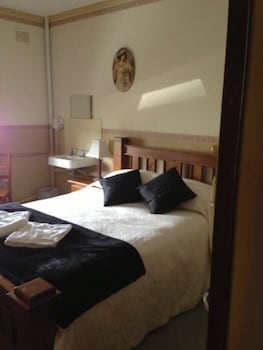 Walcha Royal Accommodation - Accommodation Broadbeach 4