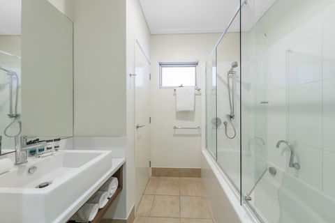 Nesuto Geraldton - Accommodation Broadbeach 3