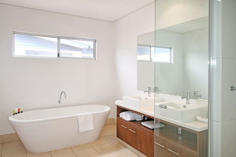 Nesuto Geraldton - Accommodation Broadbeach 5