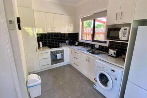 Jacaranda Wey B & B - Accommodation Broadbeach 4