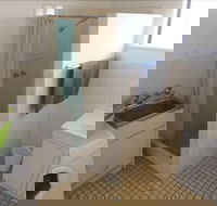 Ocean Beach Chalet 16 - Accommodation Broadbeach