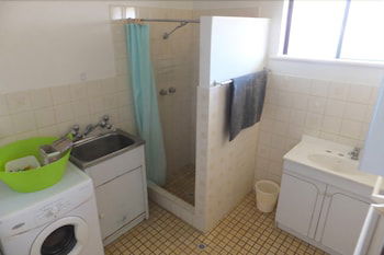 Ocean Beach Chalet 16 - Accommodation Broadbeach 0