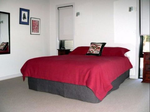 The Reserve Apartment - Accommodation Broadbeach 1