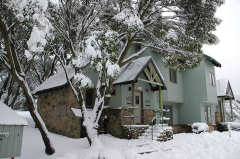 Jagungal 2 - Accommodation Broadbeach 2