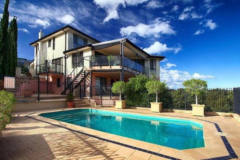 Cape View Manor Bed & Breakfast - Accommodation Broadbeach 2