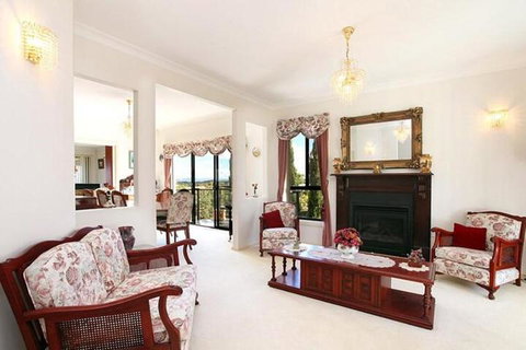 Cape View Manor Bed & Breakfast - Accommodation Broadbeach 4