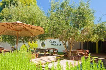 Olio Bello Lakeside Glamping - Accommodation Broadbeach 3