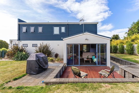 Madsen Retreat - Accommodation Broadbeach 3