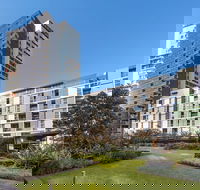 Meriton Suites Zetland - Accommodation Broadbeach