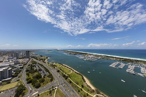 Meriton Suites Southport, Gold Coast - Accommodation Broadbeach 0
