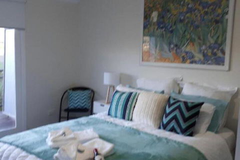 Rosewhite House - Accommodation Broadbeach 7