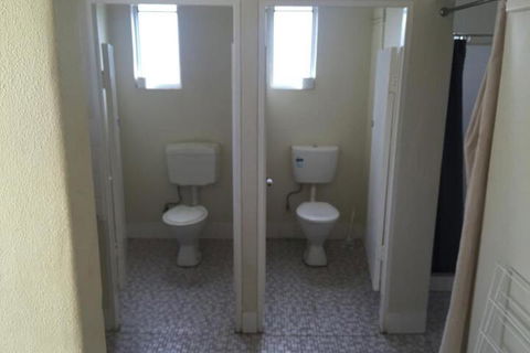 Accommodation At Isa - Accommodation Broadbeach 3