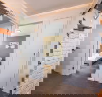 Triggerplant 4 - Accommodation Broadbeach