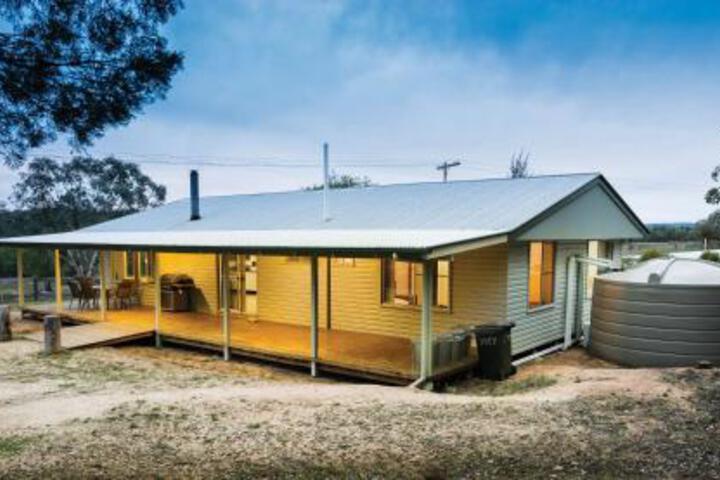 Wallangra NSW Accommodation Broadbeach