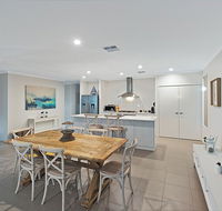 Into The Blue - Accommodation Broadbeach