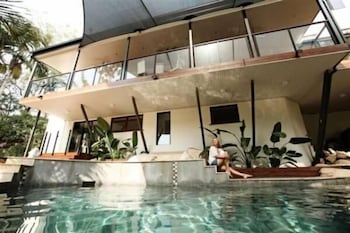 Nahmahlu - Accommodation Broadbeach 1