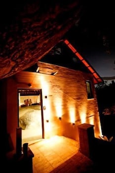 Nahmahlu - Accommodation Broadbeach 0