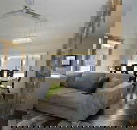 Bunny Box - Accommodation Broadbeach