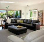 Into Freedom - Accommodation Broadbeach