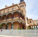 Ozone Tower - Accommodation Broadbeach
