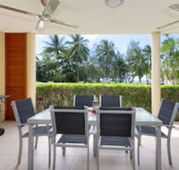 Peponi 2 - Beachfront Apartment - Accommodation Broadbeach