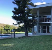 Eemnes Park Estate - Accommodation Broadbeach