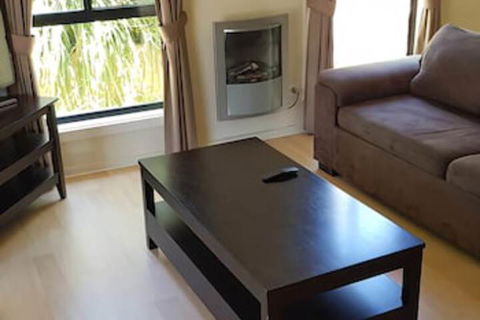 Lakeview Villa's - Accommodation Broadbeach 7