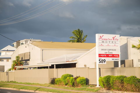 Hampton Villa Motel - Accommodation Broadbeach 2