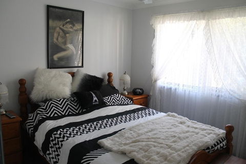 Ducati's Bed And Breakfast - Accommodation Broadbeach 0