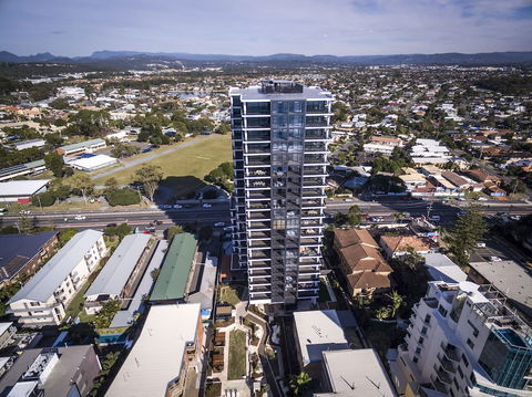 Boardwalk Burleigh Beach - Accommodation Broadbeach 1