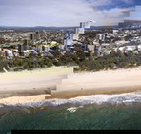 Boardwalk Burleigh Beach - Accommodation Broadbeach