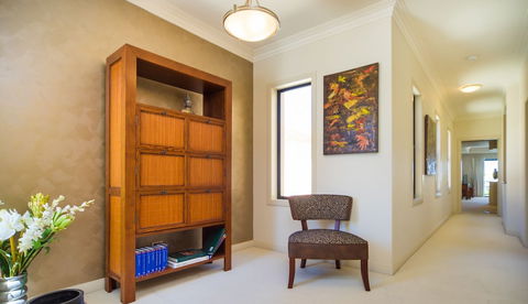LUXE At Sanctuary Cove - Accommodation Broadbeach 1