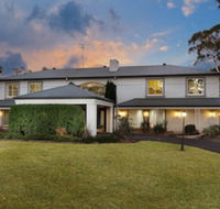 Luxury Bungalow - Accommodation Broadbeach