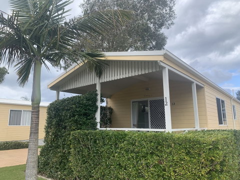 Beachfront Hallidays Point - Accommodation Broadbeach 1