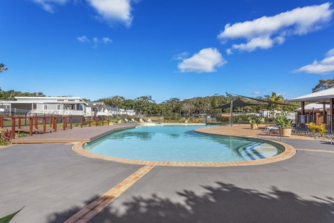 Beachfront Hallidays Point - Accommodation Broadbeach 3