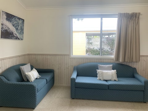 Beachfront Hallidays Point - Accommodation Broadbeach 6