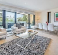 C-Scape by the Sea No.9 - Accommodation Broadbeach