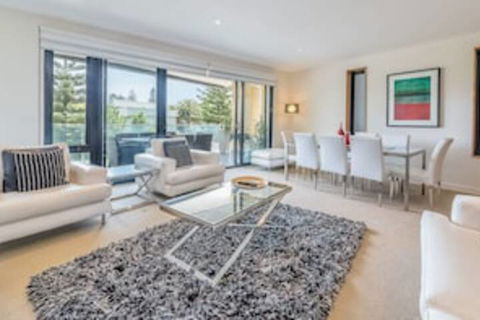 C-Scape By The Sea No.9 - Accommodation Broadbeach 0