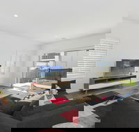 Tidal Changes Rejuvenate Stays - Accommodation Broadbeach