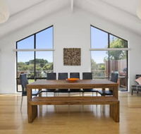 Smith Beach Getaways Beachwood House - Accommodation Broadbeach