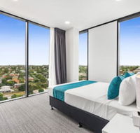 Essence Suites Taringa - Accommodation Broadbeach