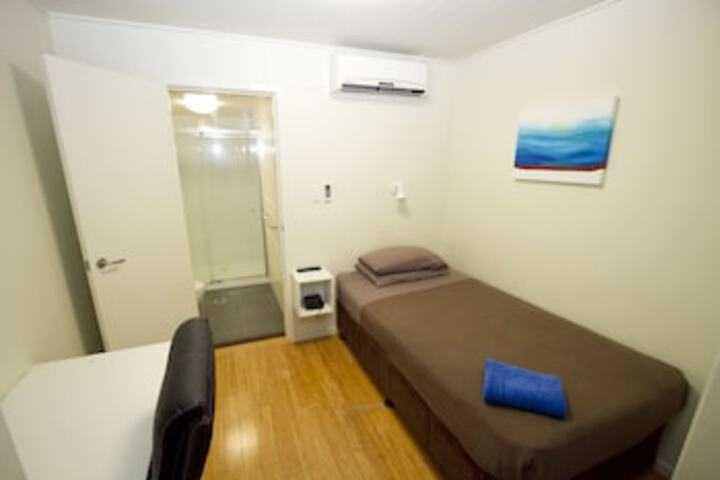 Alligator Creek QLD Accommodation Broadbeach