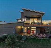 7 Boardwalk Lakeside in Cowes - Accommodation Broadbeach