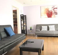 Canberra Entire House 3 Bedroom - Accommodation Broadbeach