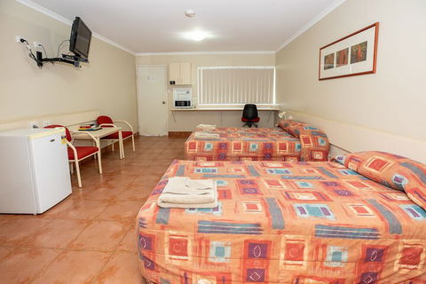 Leichhardt Hotel Motel - Accommodation Broadbeach 6